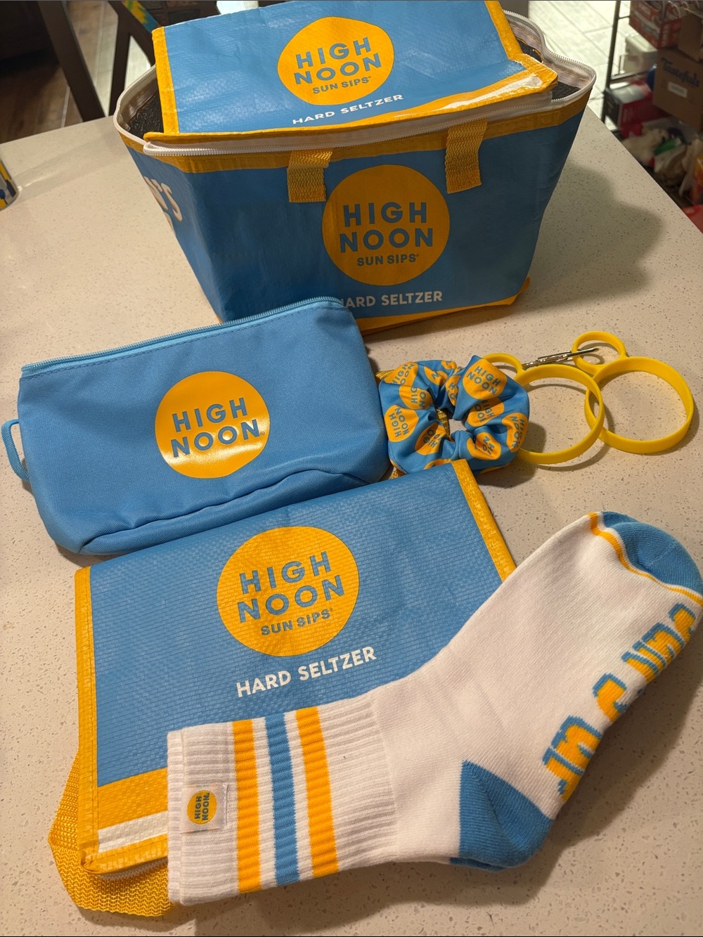 High Noon Awesome Pack 🥂 - Pack Promo